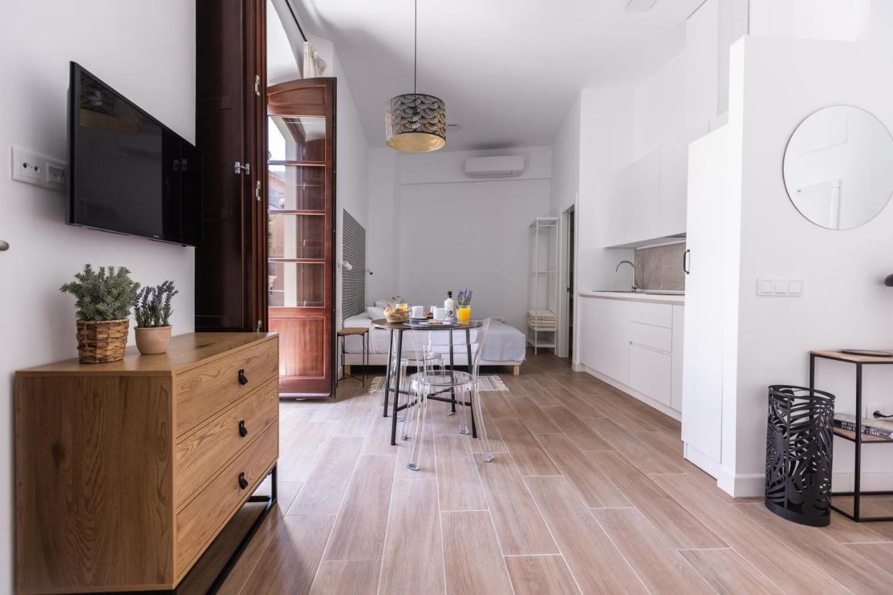 Apartamento-Loft Especeria Black Malaga Bagian luar foto